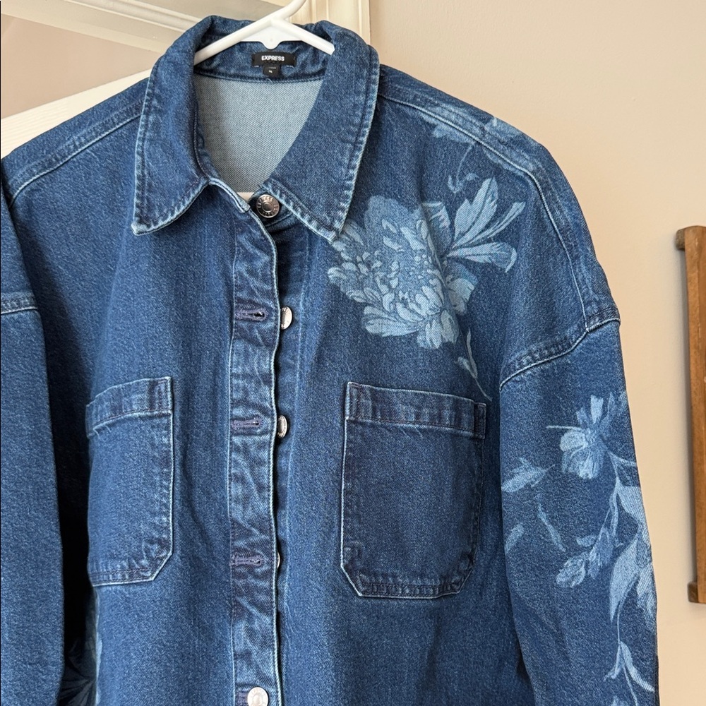 Floral Denim Jacket - Picture 3 of 6